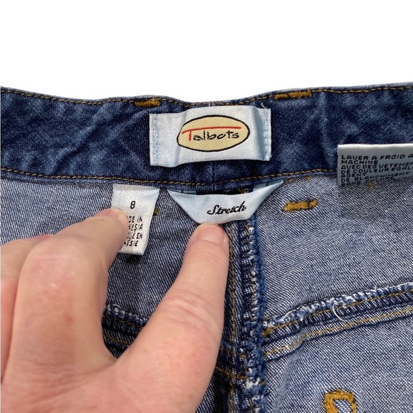 Talbot's Women's Stretch Straight Jeans Medium Wash Jeans Size 8 - Picture 2 of 6